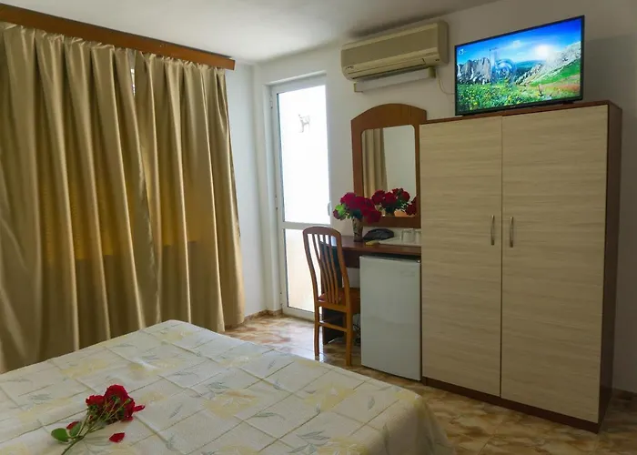 Hotel Family Orfei 2*