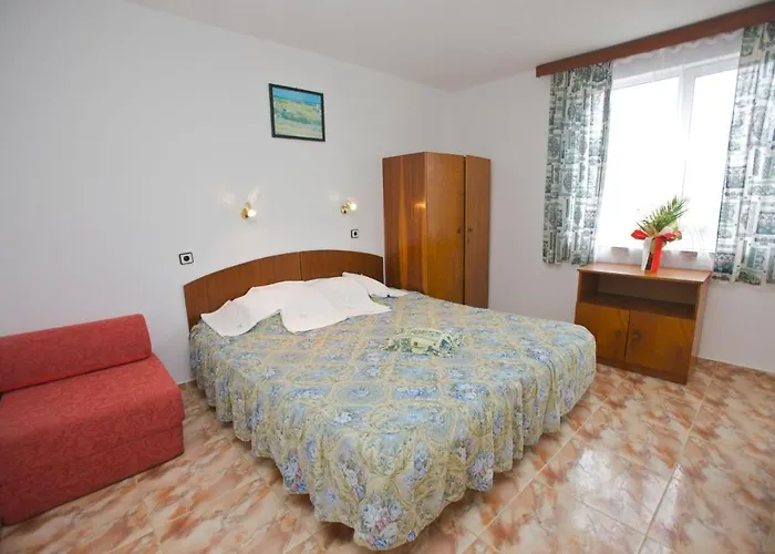 Family Orfei Nesebyr